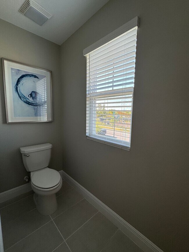 Building Photo - Elegant living in a vibrant, strategically located community—your perfect place to call home.