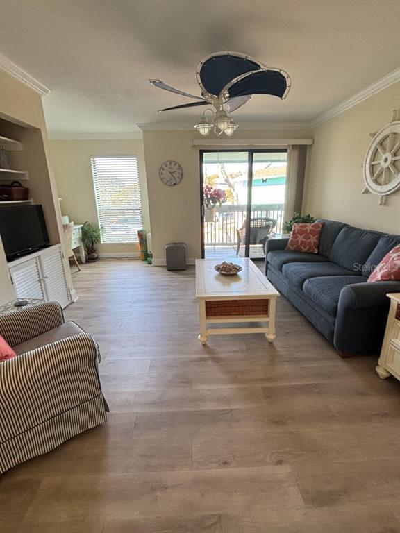 Building Photo - 455 Alt 19