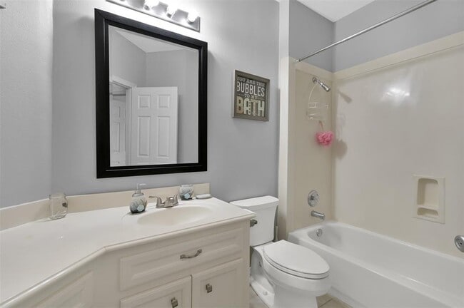Building Photo - 9706 Chipstead Ct