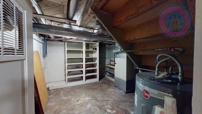 Building Photo - 5329 N Willamette Blvd