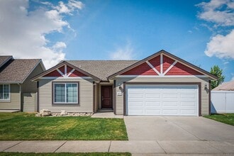 Building Photo - 3 bed 2 bath Rancher, Landings Community, CDA