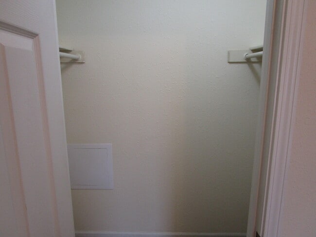 Building Photo - 4404 W Jeana Ct