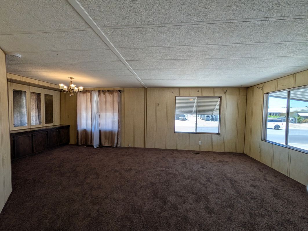 Building Photo - 26108 Fountain Palm Dr