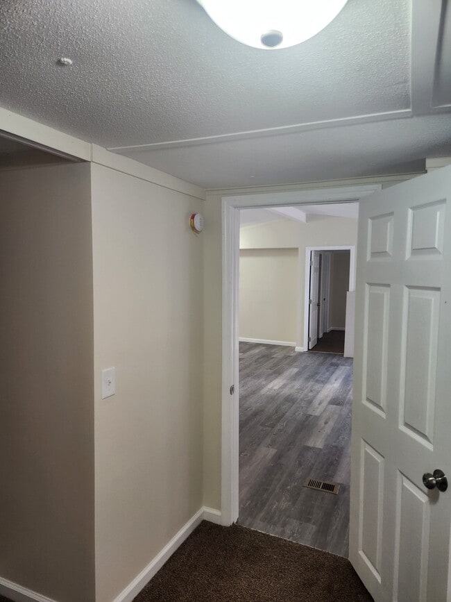 Building Photo - 743 Three Bridges Estates Cir