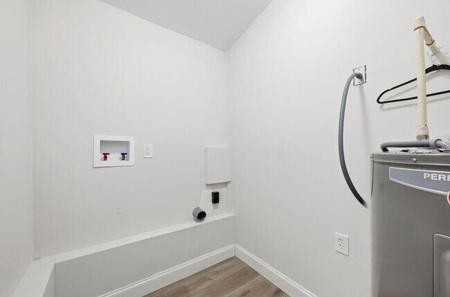 Building Photo - 4158 Trout River Blvd