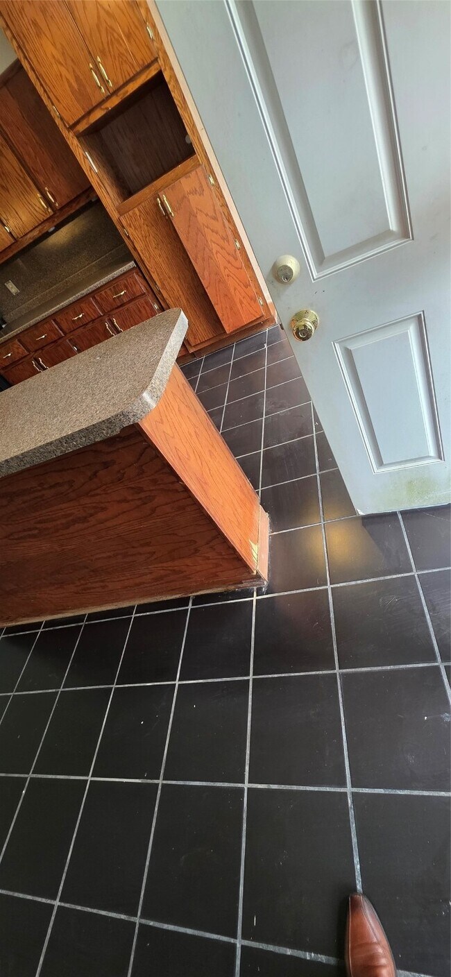 Building Photo - 2606 Lemonwood Ln