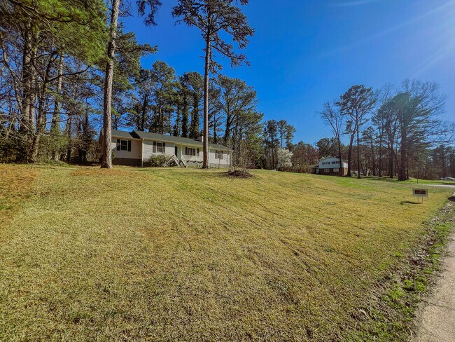 Building Photo - 782 Bankshire Dr