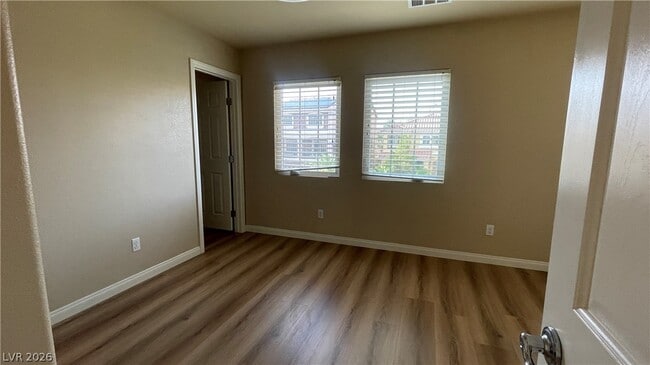 Building Photo - 6384 Stag Hollow Ct
