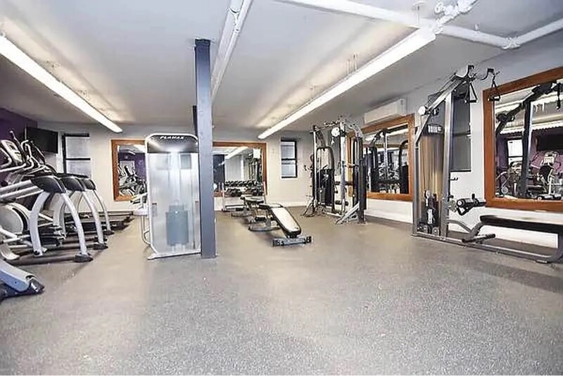 Building Photo - 235 W 146th St