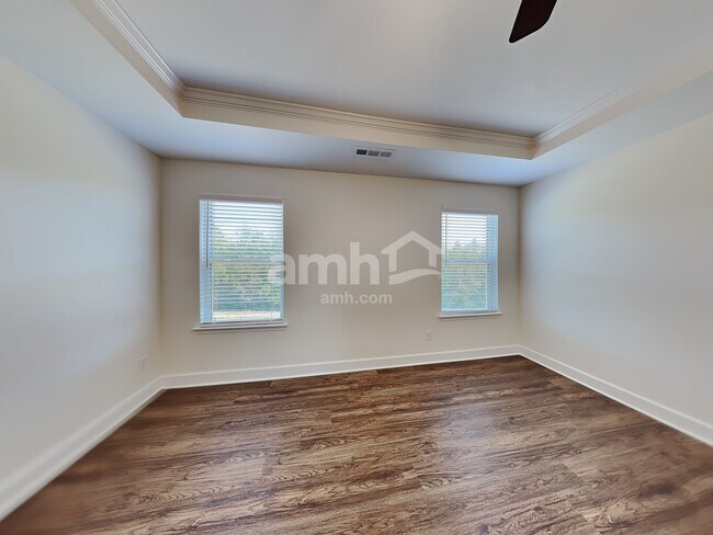Building Photo - 5420 Lake Water Ct