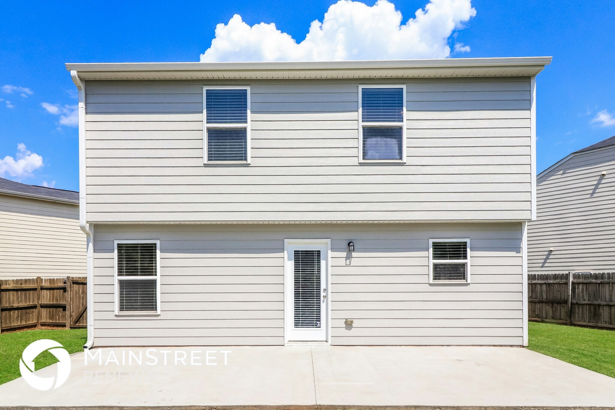 Building Photo - 404 Scenic View Ct