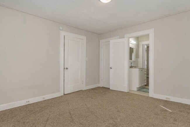 Building Photo - 1508 S Hayden St