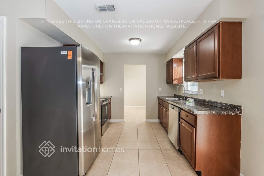 Building Photo - 2905 Ripplewood Dr