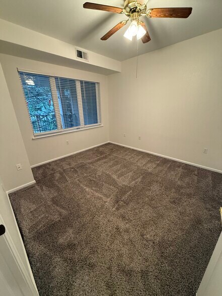Building Photo - 2896 W Riverwalk Cir