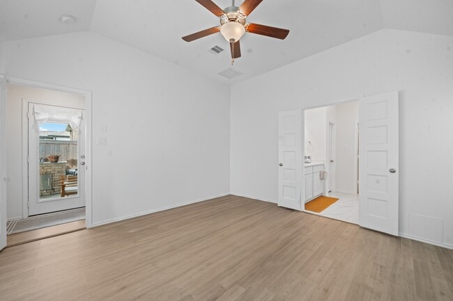 Building Photo - 12919 California Palm Ct