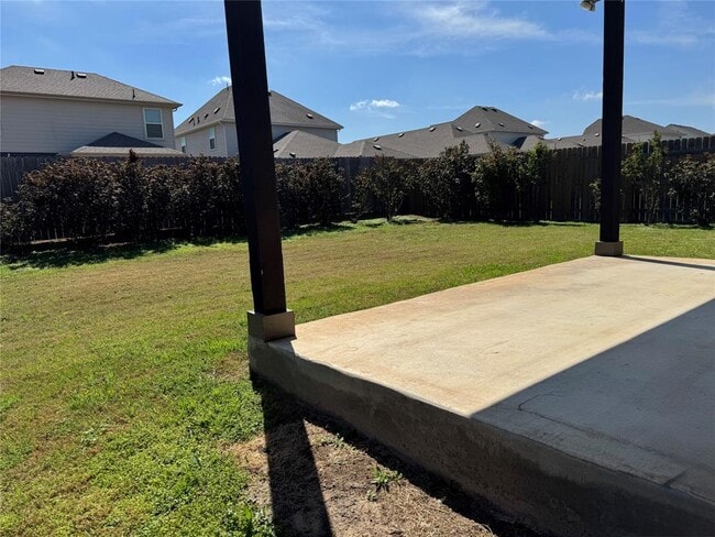 Building Photo - 623 Pheasant Hill Ln