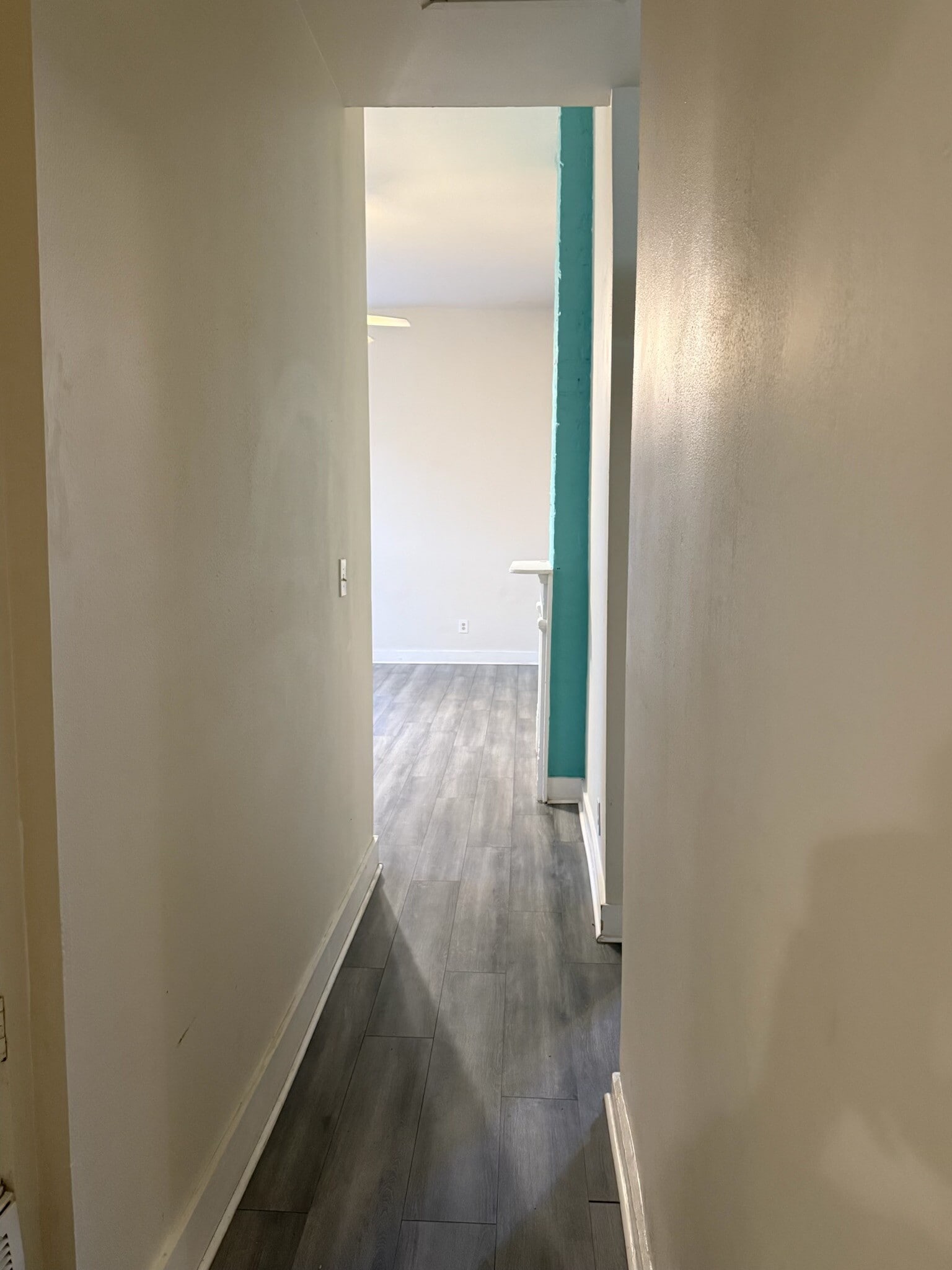 Building Photo - 1008 Josephine St