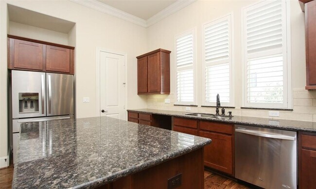 Building Photo - 2707 Cohn Garden Ln
