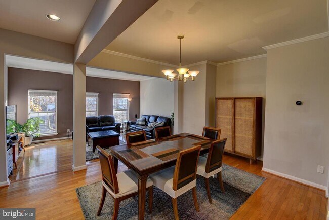 Building Photo - 13020 Quartz Ln