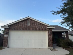 Building Photo - Lovely 3/2 in Gardens of Ranch Estates, NBTX