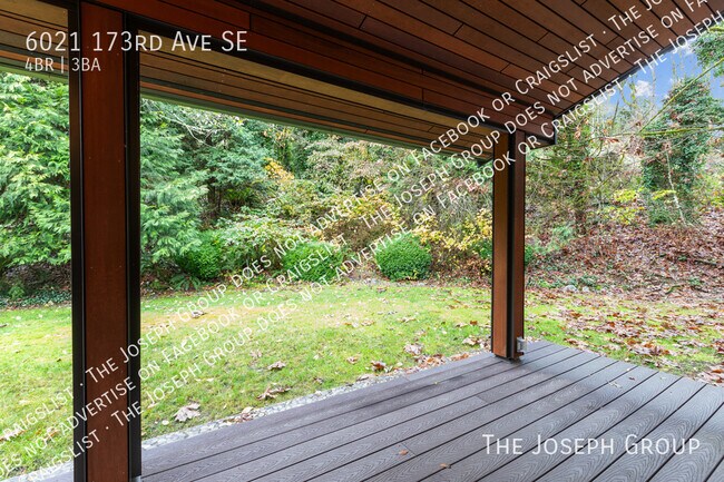 Building Photo - 6021 173rd Ave SE