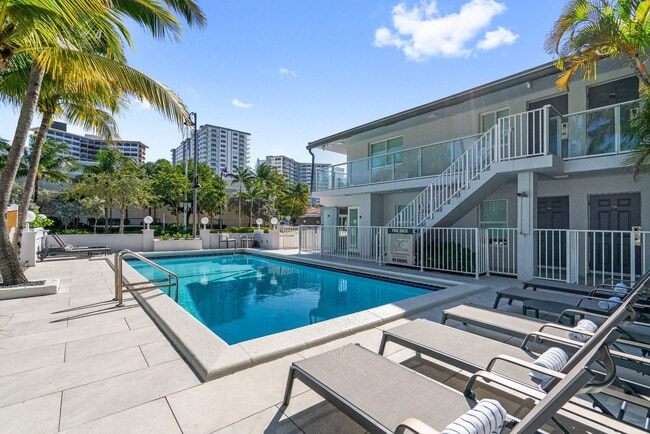 Building Photo - 3821 N Ocean Blvd