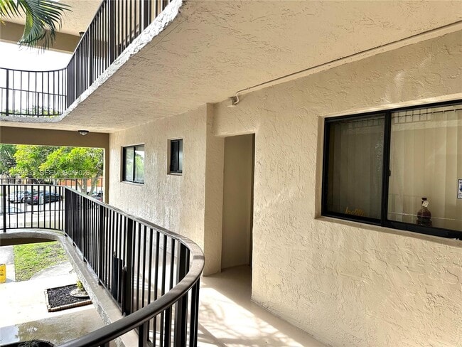 Building Photo - 8045 SW 107th Ave