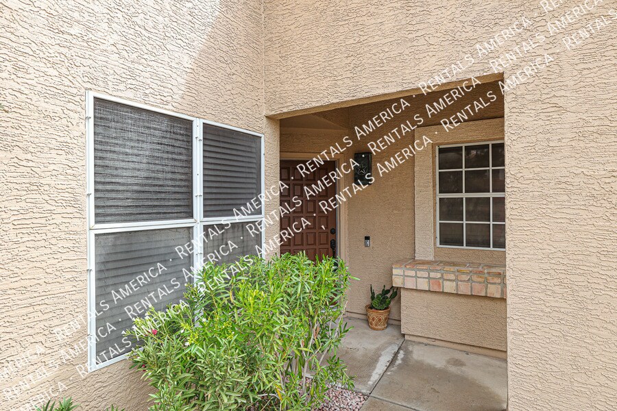 Building Photo - 19917 N 77th Ave