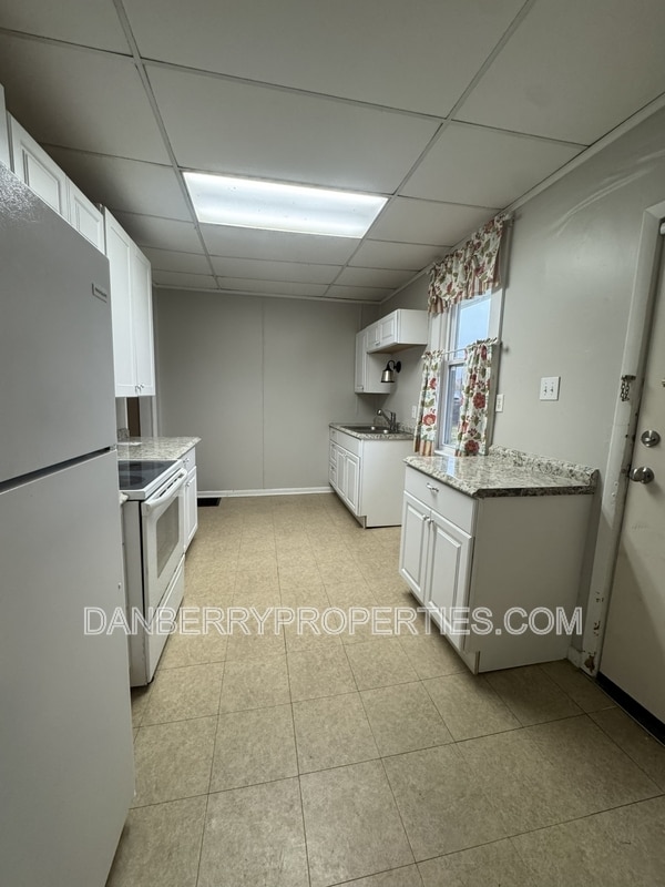 Building Photo - 510 Howard St