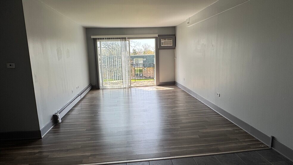 Building Photo - 8581 101st Ter