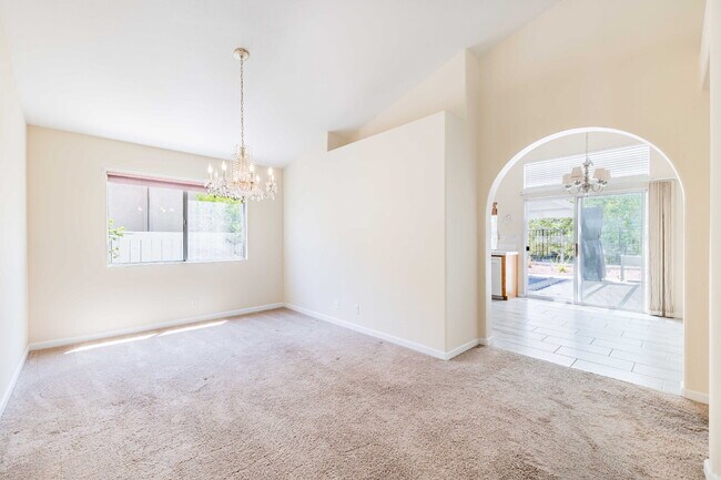 Building Photo - The Colony 55+ community. Great 2 bedroom/...