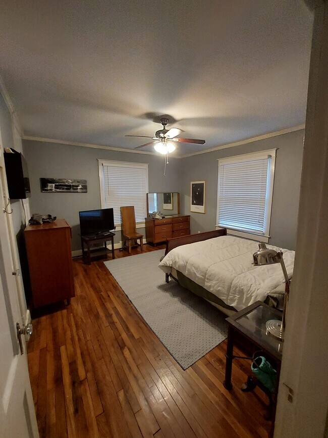 Building Photo - 79 S Lafayette St