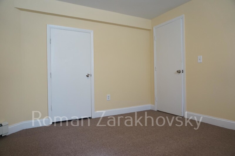 Building Photo - 74 Gardner St