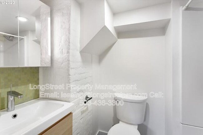 Building Photo - 22 S Lowell St