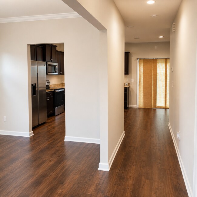 Building Photo - 4BR Home with Community Pool & Modern Finishes!