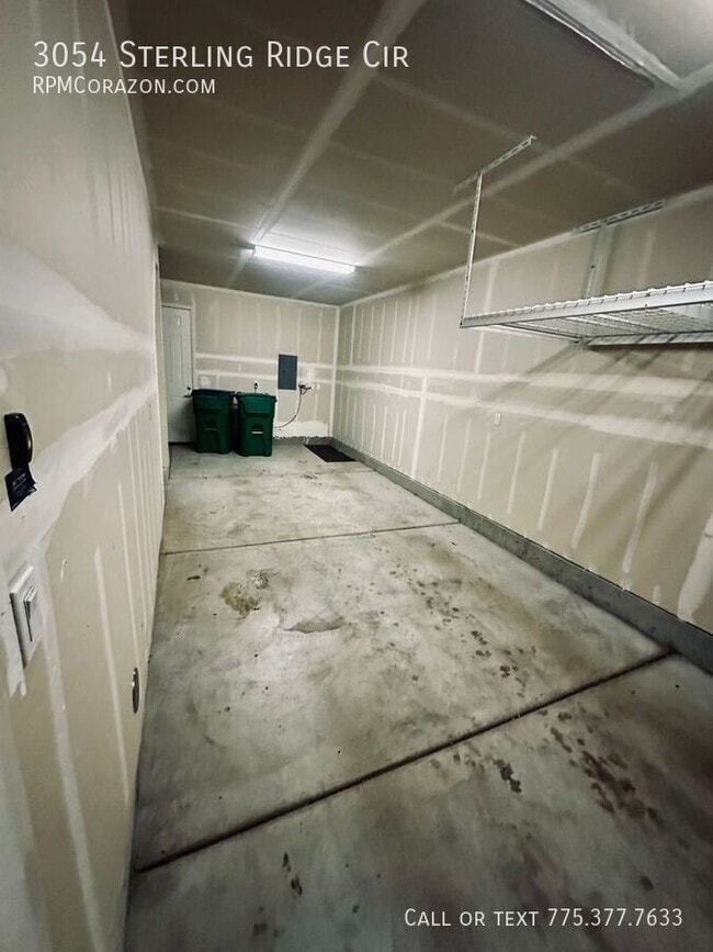 Building Photo - 3054 Sterling Ridge Cir