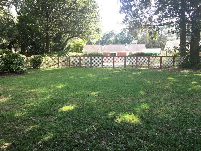 Building Photo - CLOSE TO THE UNIVERSITY OF SOUTH ALABAMA A...