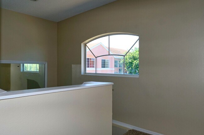 Building Photo - Nice 3 bedroom /2 bath 2 story townhome at Park Place at Meadows Woods in Orlando