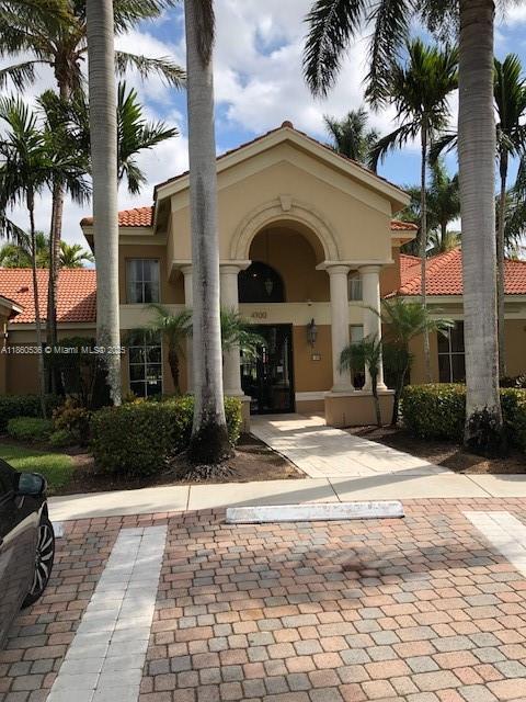 Building Photo - 4021 San Marino Blvd