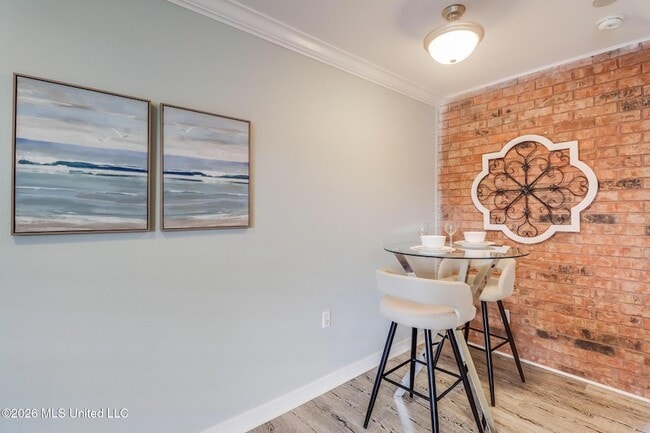 Building Photo - 1282 Beach Blvd