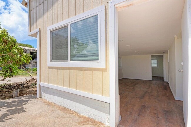 Building Photo - 194 Lower Waiehu Beach Rd