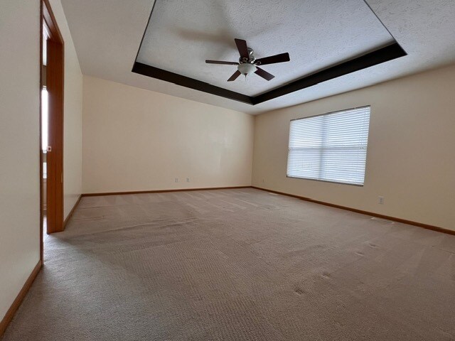 Building Photo - 14962 Himebaugh Ave