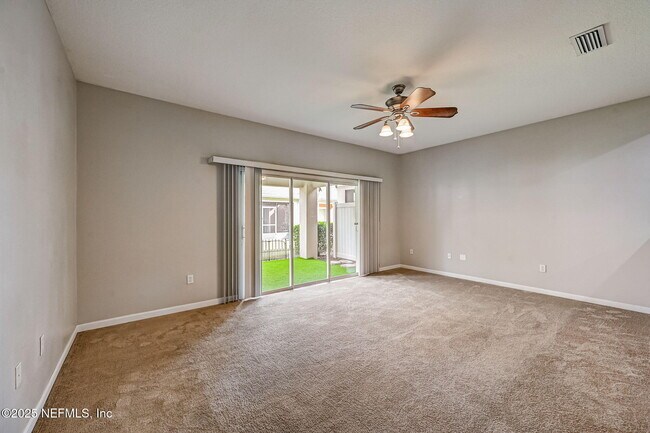 Building Photo - 13493 Sunstone St