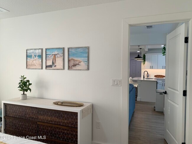 Building Photo - 710 Orange Blossom Dr