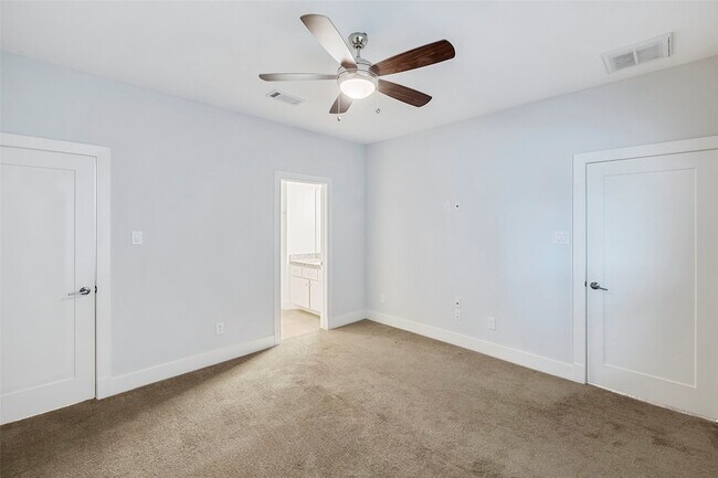 Building Photo - 13412 Preston Cliff Ct
