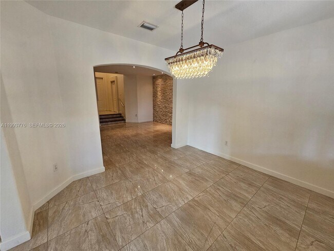 Building Photo - 11384 NW 84th Terrace