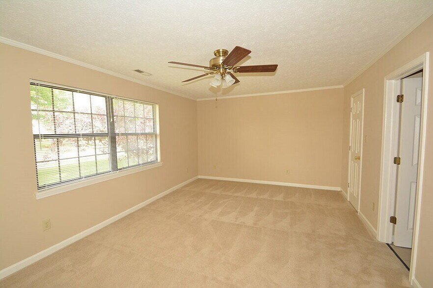 Building Photo - 5510 Allison Way