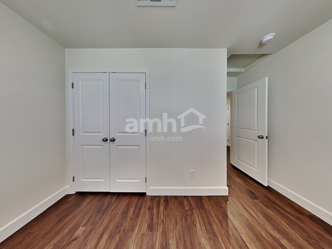 Building Photo - 298 Austin Bellerose Place