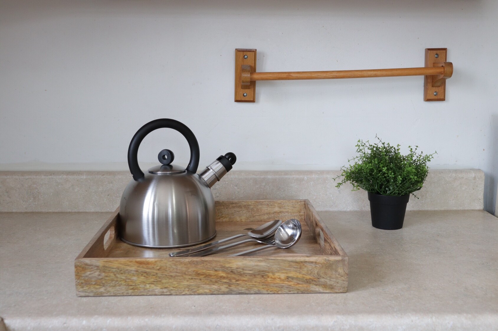 Building Photo - 5801 Douglas St