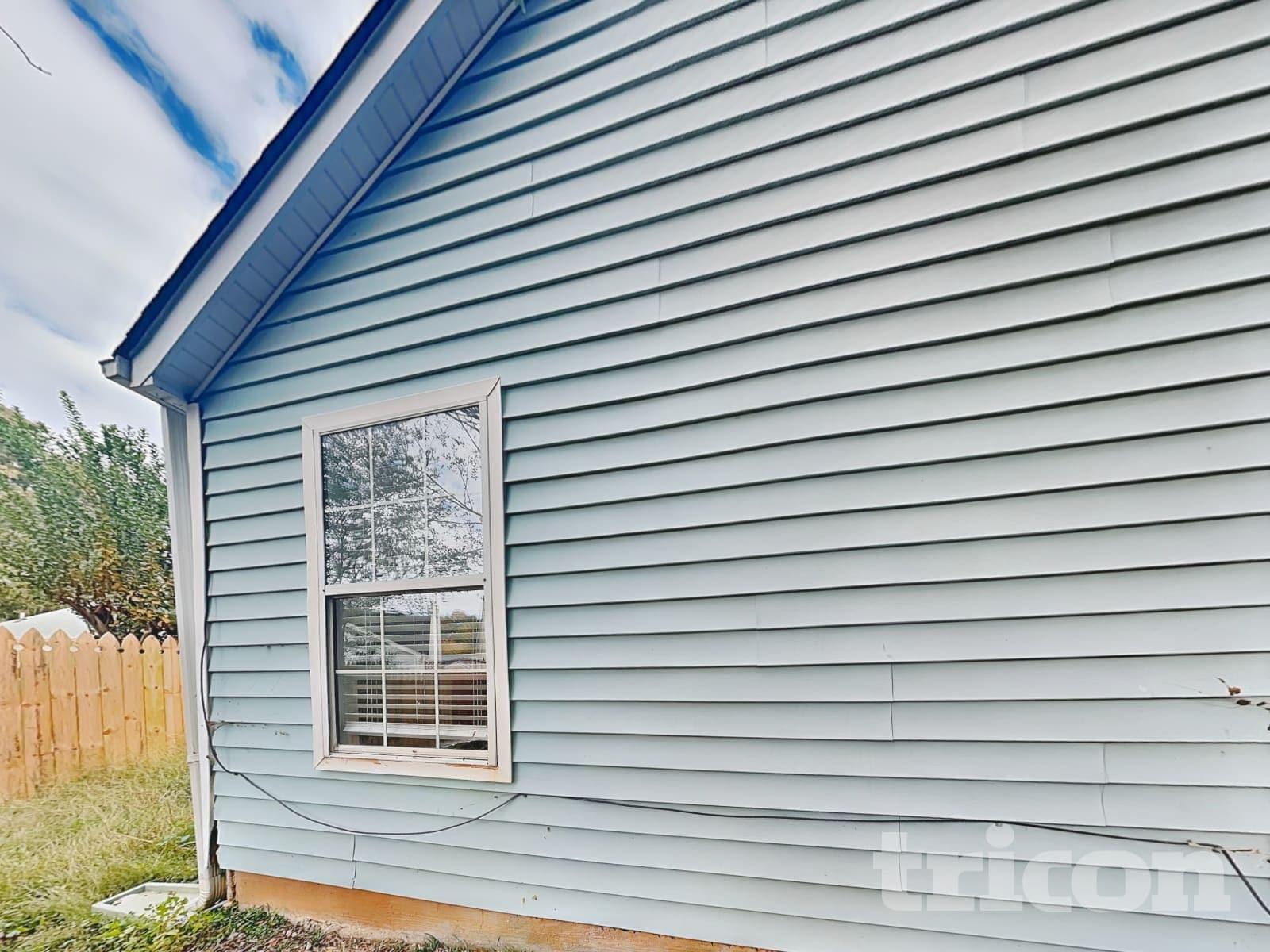 Building Photo - 1831 Commonwealth Dr